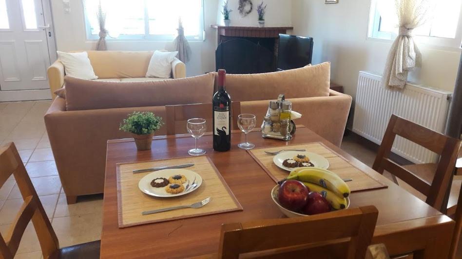 Ideal Family House Néa Péramos Extérieur photo
